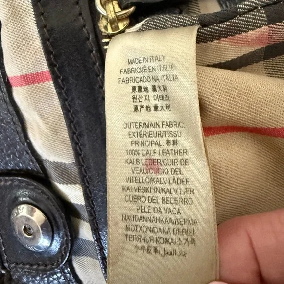 Burberry Elegant Dark Brown Leather Tote Bag - Picture 8 of 12